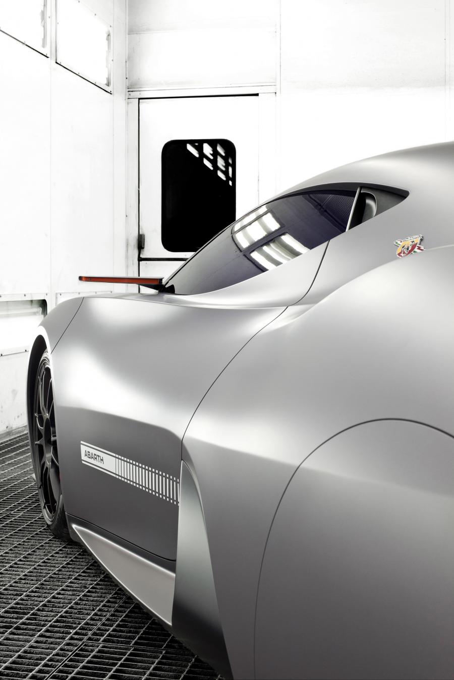 Детали экстерьера Abarth scorpION by IED 2011 года  (фото 4 из 6)
